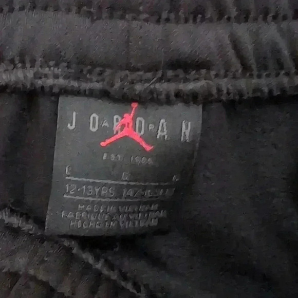 Jordan Air Boys sweatpants size large (12-13 years old) - Picture 3 of 7